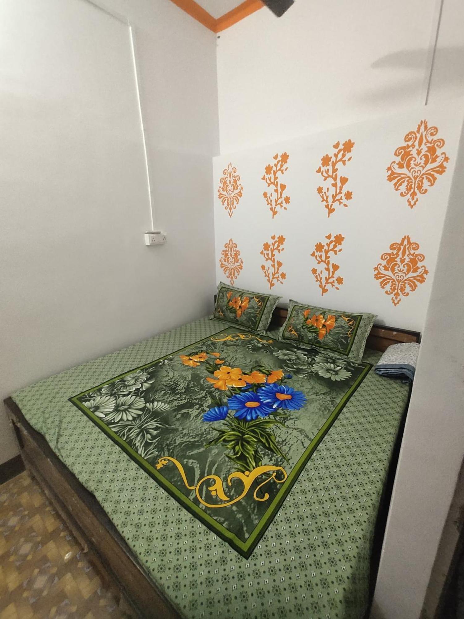 Awadh Guest House Ayodhya Екстер'єр фото